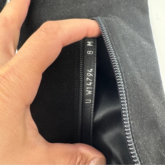 Stuart Weitzman Hilo Black Over-the-Knee Boots - Picture 9 of 16